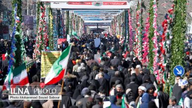 شعار «وعده صادق ۳ مطالبه مطالبه» در حضور سردار حاجی زاده/ عکسی از فرمانده کل ارتش بدون لباس نظامی/ ناطق نوری و سردار سلامی هم آمدند