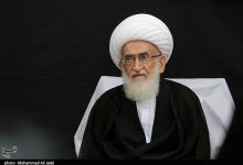 آیت الله نوری همدانی: روحانیت امروز باید آستانه تحمل خود را بالا ببرد / باید با ساده‌زیستی و همدلی به یاری آنان بشتابیم