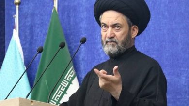 امام جمعه اردبیل: عقلانیت می‌گوید ترامپ برای رسیدن به توافق، باید حسن نیت نشان دهد، ولو در حد محدود تا طرف مقابل وثوق پیدا کند / اگر بخشی از تحریم برداشته شود ایران یقین پیدا خواهد کرد / ایران با چنین مذاکره‌ای قطعاً موافق است / ترامپ گفته حاضرم با رئیس جمهور ایران مذاکره مستقیم کنم، او در دور اول ریاست جمهوری خود چنین اعتقادی نداشت