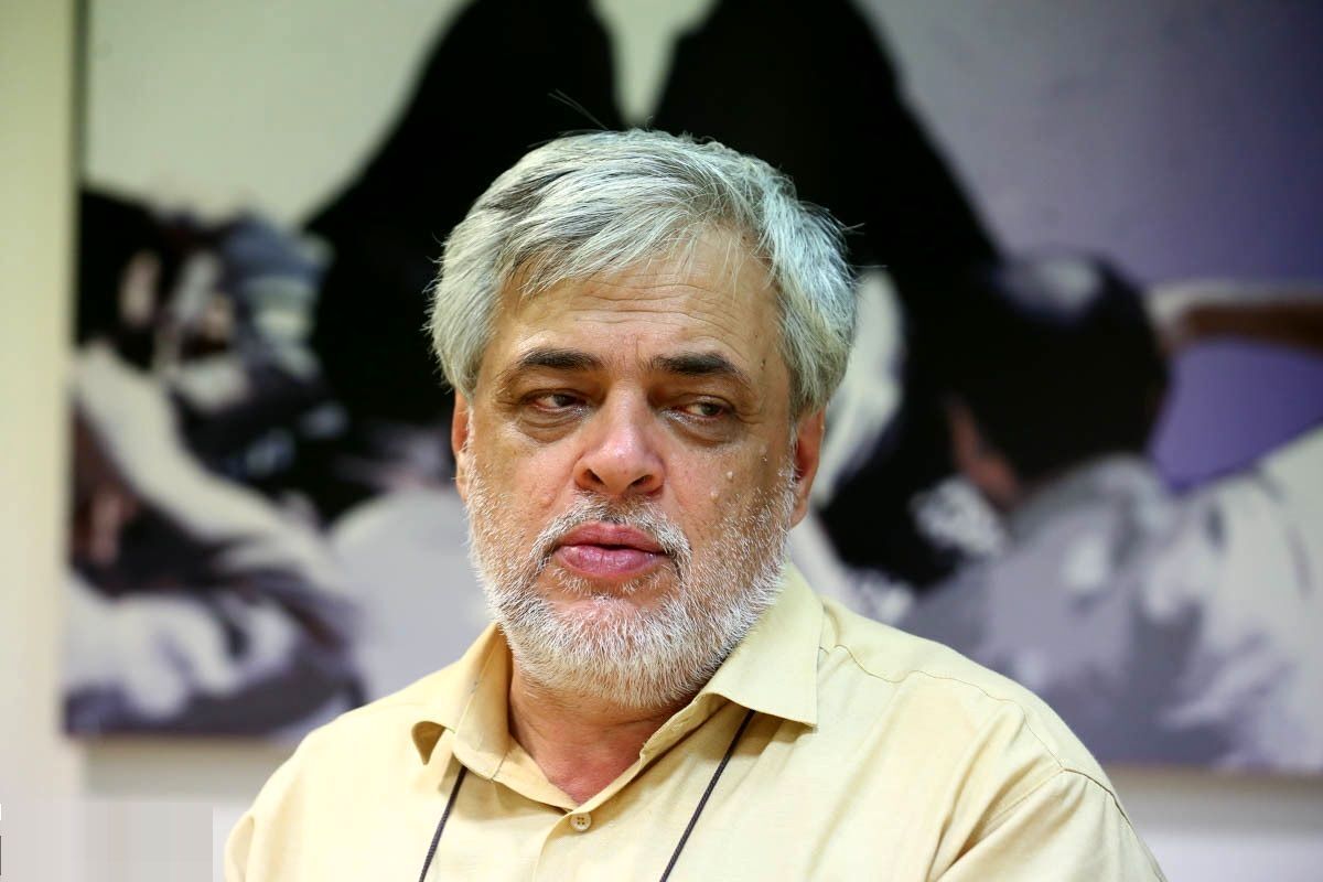 واکنش مهاجری به تجمع کنندگان حجاب: خشکه مقدسهاییاند که با دین کاسبی میکنند
