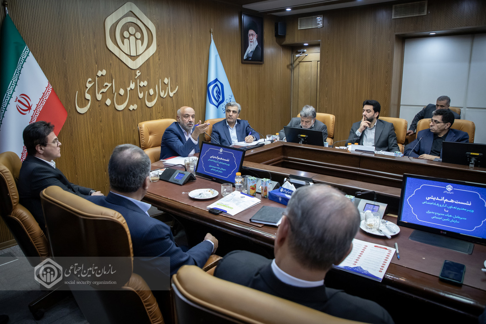تقدیر وزير كار از برنامه توسعه‌ای 20 گانه سازمان تامین اجتماعی