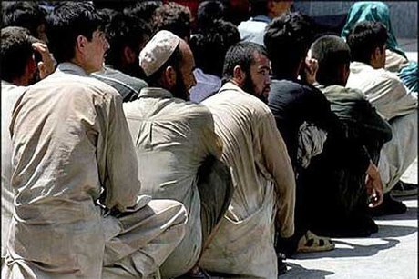 افرادی که از دادن اطلاعات اتباع خارجی غیرمجاز به بازرسان کار خودداری کنند، مجازات میشوند