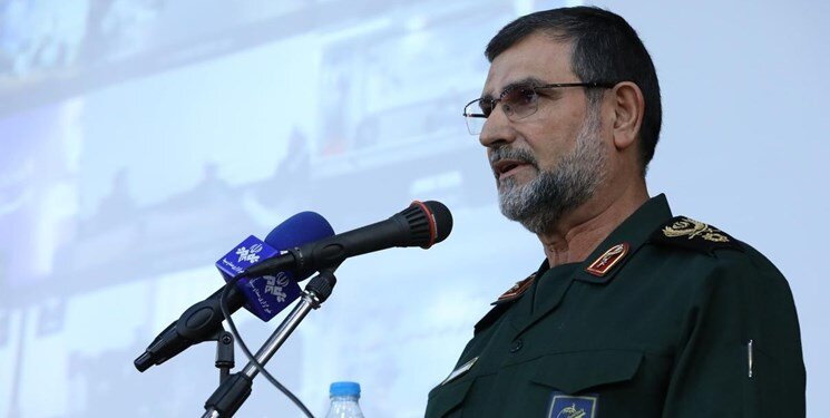 خبر مهم فرمانده نیروی دریایی سپاه از ساخت یک شناور موشک انداز جدید/ شناور شهید سلیمانی پنج هزار مایل بدون توقف میتواند در اقیانوسها دریانوردی کند