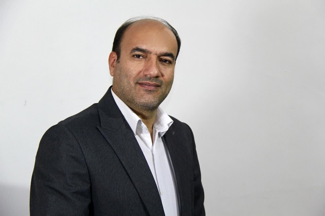 یک نماینده مجلس تعداد اتباع خارجی در کشور را اعلام کرد/ بیش از 5 میلیون تبعه خارجی در کشور داریم/ جوانان ایرانی باید در اولویت اشتغال قرار گیرند