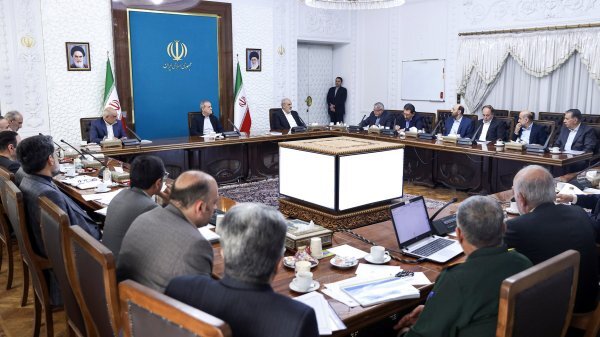 پزشکیان: همه شهرهای بزرگ ما با مشکلات محیطزیستی روبرو هستند/ تا کنون زندگی گذراندهایم و از توسعه واقعی کشور غافل بودهایم