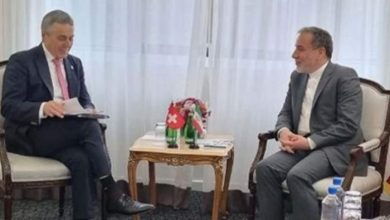 وزیر خارجه سوئیس در گفت‌و‌گو با عراقچی: آماده هرگونه مساعدت در روند مذاکرات ایران و آمریکا هستیم