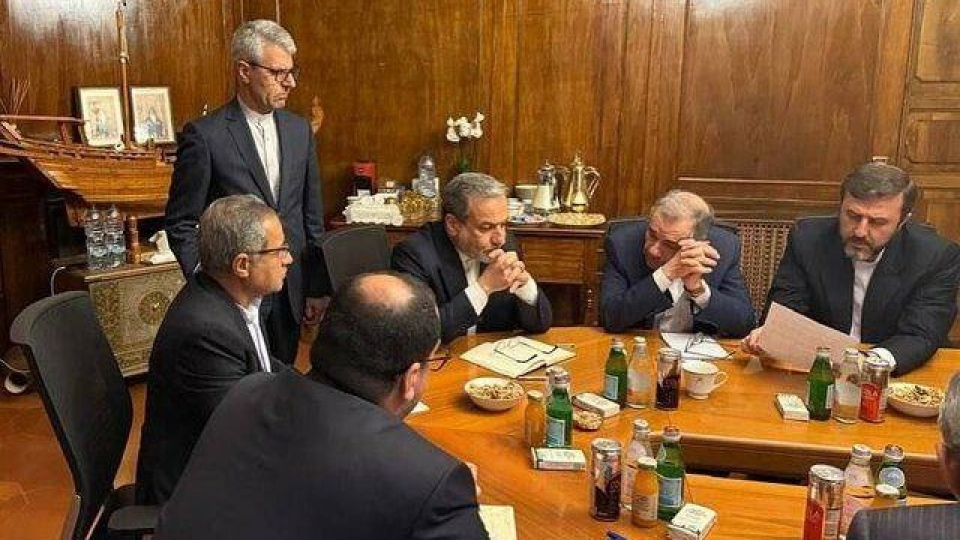 عراقچی امروز در راس یک هیات دیپلماتیک و فنی- کارشناسی برای انجام گفتگو با آمریکا عازم مسقط خواهد شد