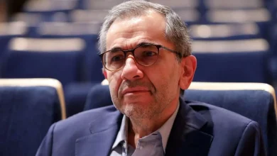 تخت‌روانچی: مواضع آمریکایی‌ها متناقض است