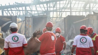 رئیس هلال احمر: در همان ساعات اولیه حادثه بندرعباس، بیش از ۱۱۰۰ نفر نجات داده شدند/ هم‌اکنون فقط ۳۰ نفر بستری هستند