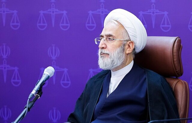 دادستان کل کشور: در دقایق نخست سقوط بالگرد شهدای خدمت احتمال ربایش مطرح شد / دشمن همانگونه که علیه شهید بهشتی تلاش کرد، علیه شهید رئیسی نیز برنامهریزی داشت