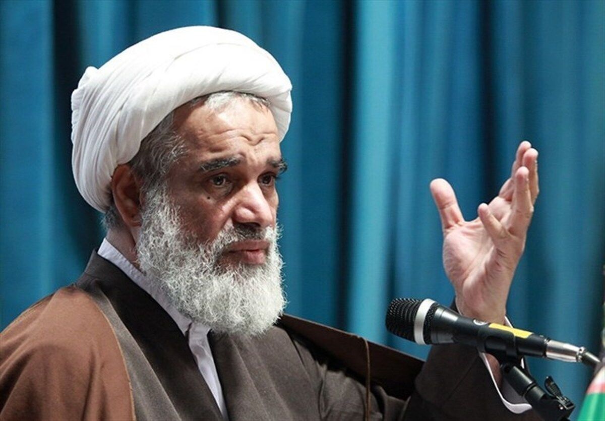 امام جمعه اهواز: پیوند امامت و امت در عصر غیبت، به برکت انقلاب اسلامی شکل گرفته و زمینهساز ظهور امام زمان (عج) و تمدن نوین اسلامی است