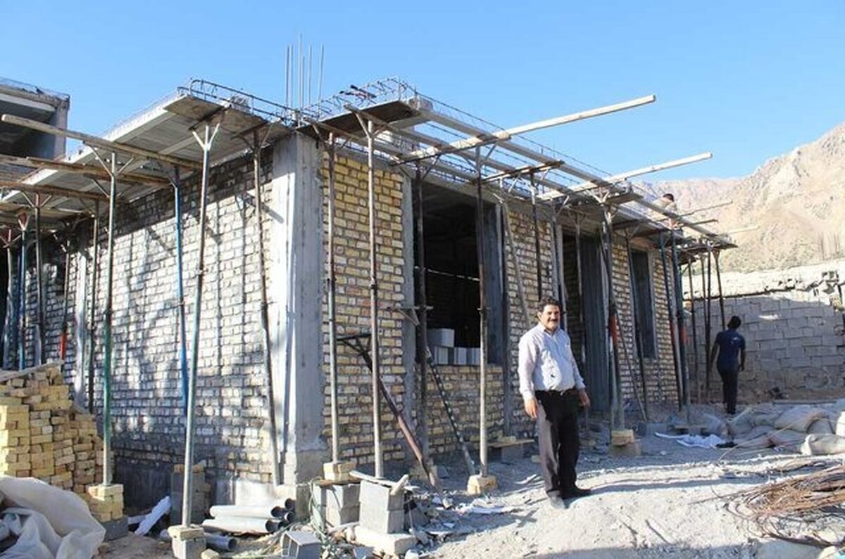 معاون بنیاد مسکن: وام ۴۰۰ میلیونی مسکن روستایی در حال پرداخت است