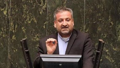 تذکر یک نماینده مجلس به تیم مذاکره کننده ایران؛ با دولتی که مظهر بلاهت و توحش متمدن و نماینده دموکراسی احمق و آزادی‌ لش است، مذاکره می‌کنید