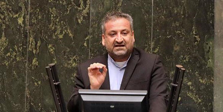 تذکر یک نماینده مجلس به تیم مذاکره کننده ایران؛ با دولتی که مظهر بلاهت و توحش متمدن و نماینده دموکراسی احمق و آزادی‌ لش است، مذاکره می‌کنید