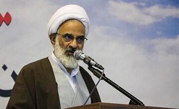 نماینده ولی فقیه در سپاه: مشکلات ناشی معیشتی و اقتصادی از بی‌توجهی به شریعت و احکام الهی است/ امروز شعار مقاومت حتی در دانشگاه‌های آمریکا شنیده می‌شود
