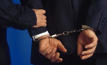 بازداشت ۳ عضو شورا و ۲ کارمند شهرداری این شهر