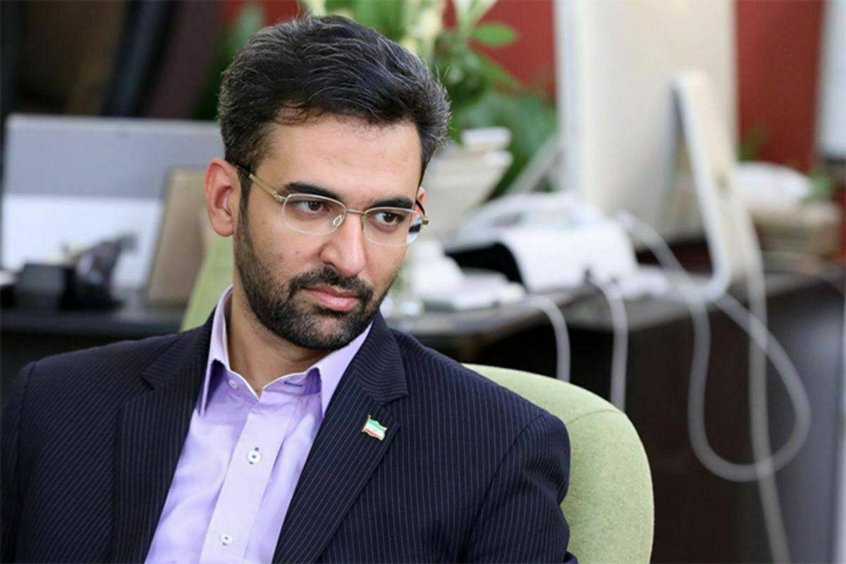 آذری جهرمی به پزشکیان: بدون رودربایستی، پیشقدم اصلاح و ترمیم کابینه شوید/ به صلاح شماست که....