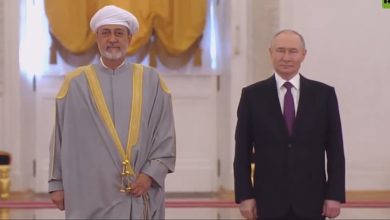 ادعای یک روزنامه اصولگرا: پوتین با پیشنهاد سلطان عمان درباره انتقال ذخایر هسته‌ای ایران به روسیه مخالفت کرد