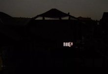 انفجار در مرز هند و پاکستان ساعاتی پس از توافق؛همسایگان هسته‌ای یکدیگر را به نقض آتش‌بس متهم کردند/شهرها در خاموشی فرو رفت