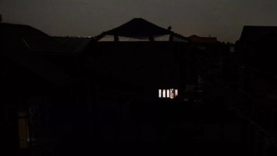 انفجار در مرز هند و پاکستان ساعاتی پس از توافق؛همسایگان هسته‌ای یکدیگر را به نقض آتش‌بس متهم کردند/شهرها در خاموشی فرو رفت