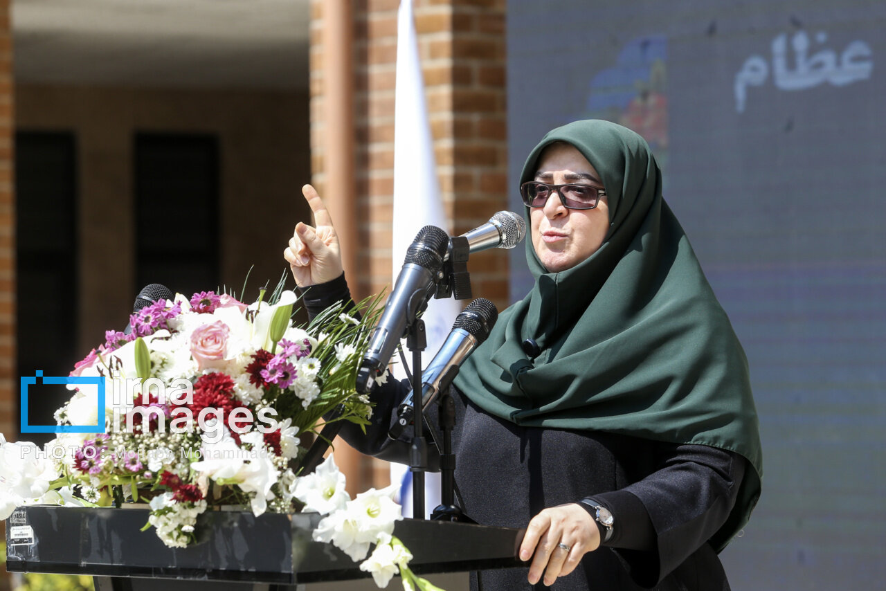 واکنش سخنگوی دولت به ادعاهای ترامپ در مورد ایران: ای مگس عرصه سیمرغ نه جولنگه توست/ ساعت مدارس با همین روالی که اعلام شده ادامه خواهد داشت