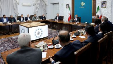 واکنش پزشکیان به هزینه ۲۰۰ میلیونی تحصیل دانش آموزان در تهران/ مردم ۲ لامپ کمتر استفاده کنند/ بد مصرف ها را جریمه کنید