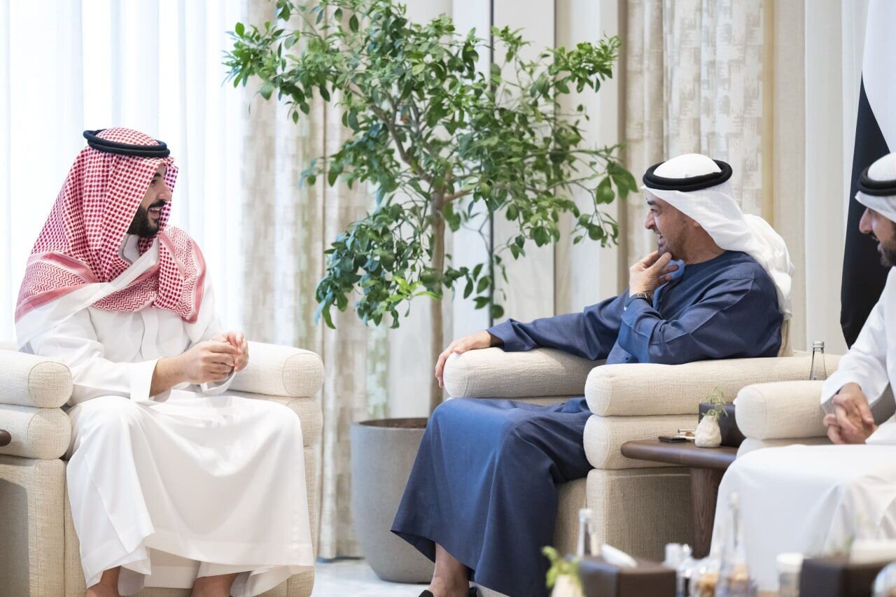 همزمان با سفر ترامپ به قطر و امارات؛ وزیردفاع سعودی به ابوظبی رفت