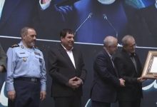 رئیس جمهور از خانواده شهدای خدمت تجلیل کرد