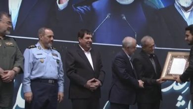 رئیس جمهور از خانواده شهدای خدمت تجلیل کرد