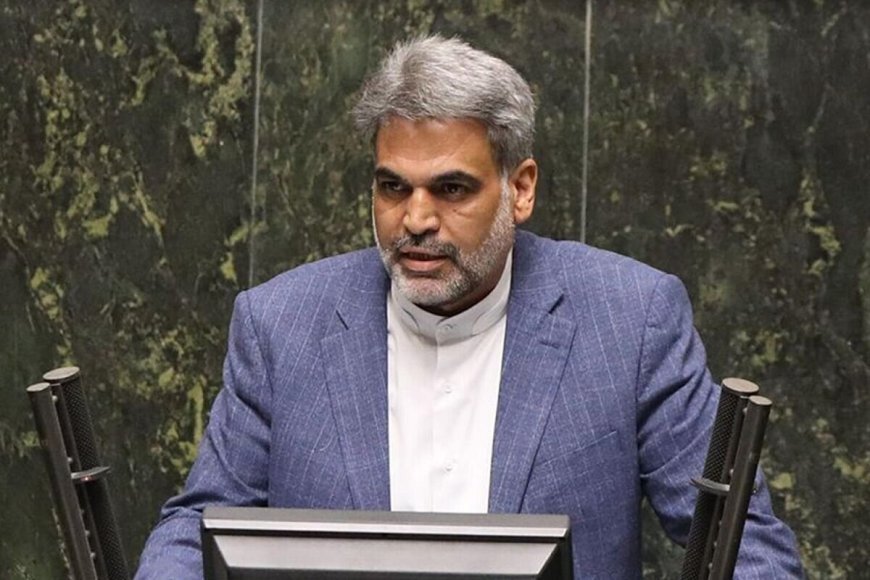 انتقاد شدید یک نماینده مجلس از شمخانی؛ چه مسئولیتی دارد که می گوید اورانیوم غنی شده را نابود می کنیم؟/ وزیر راه برای هزینه های سفرش باید پاسخگو باشد
