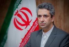 معاون رئیس جمهور به یک شایعه عجیب پایان داد/ بیمارانی که پزشکیان جراحی کرد، در سلامت کامل هستند
