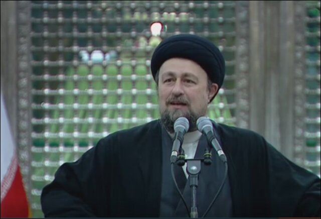 سید حسن خمینی: دلمان هنوز برای آقای رییسی تنگ می شود/ «امام دوستی» صفت بارز ایشان بود