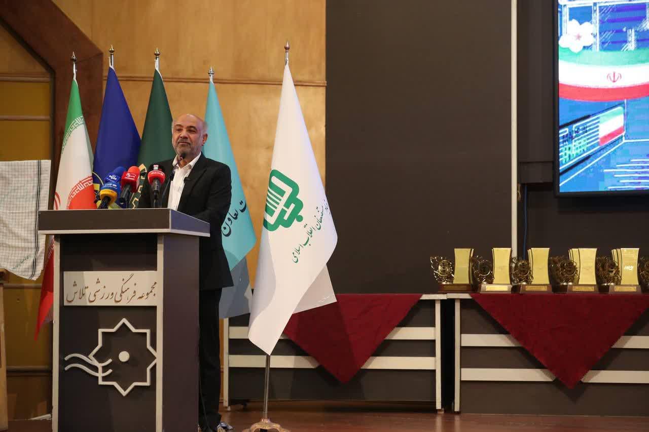 وزير كار: اختلاف سیاسی، مهمترین عامل شکنندگی اقتصاد ایران در سالهای گذشته بوده است