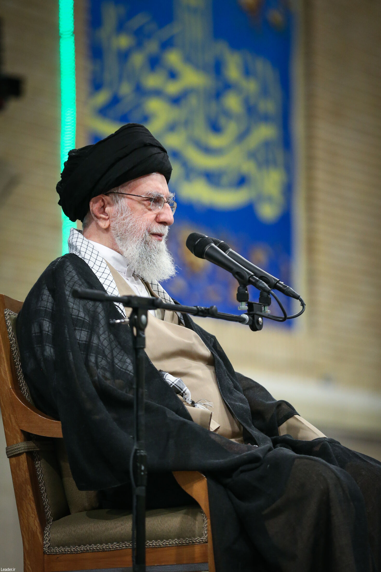 رهبر انقلاب: اولین موضوع کارگران، امنیت شغلی است