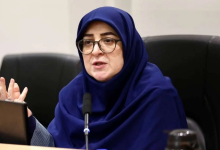 سخنگوی دولت درباره اعتراضات کامیون‌داران: براساس اعلام وزارت نفت، چنانچه کامیون‌داران در مسیری که برای آن بارنامه الکترونیکی صادر شده حرکت کنند، هیچگونه تغییر قیمتی در سوخت مصرفی آنها اعمال نخواهد شد / همچنین انتقال باری که دارای بارنامه الکترونیکی باشد را مجاز می دانیم