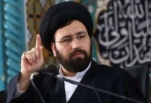 سید علی خمینی: با آمریکا مذاکره می‌کنیم، زیرا جلوه‌ای دیگر از جهاد برای احقاق حقوق ملت است/ مذاکره‌کنندگان خود را جهادگران عرصه‌ی دیپلماسی می‌دانیم
