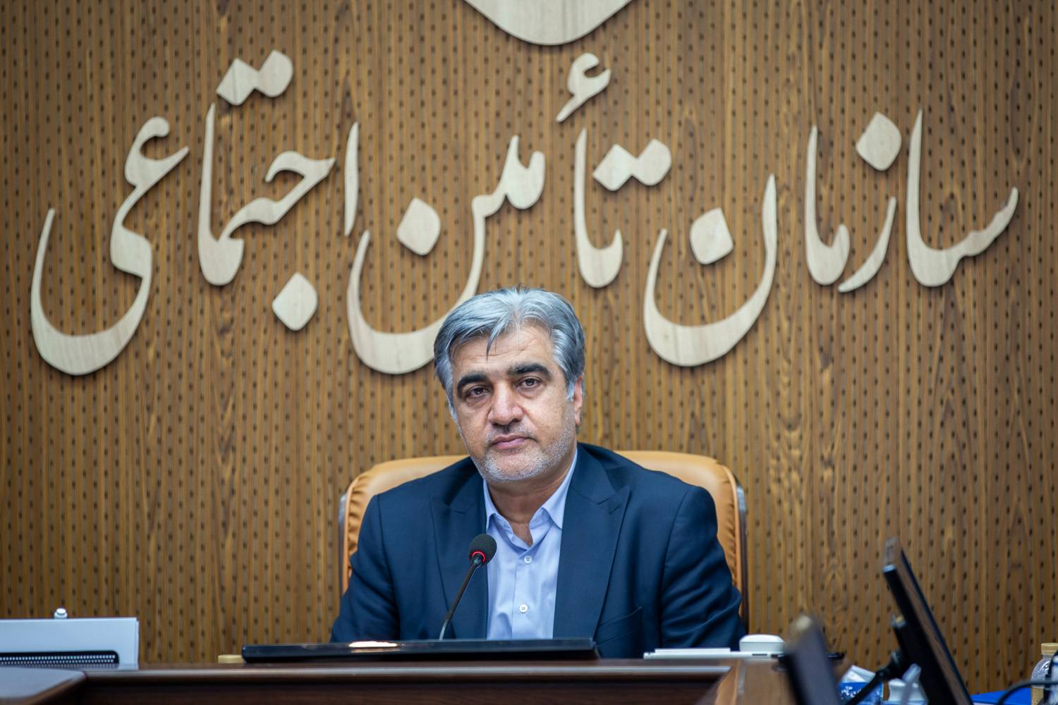 در نشست مشترک اعضای هیات مدیره کانون عالی انجمن های صنفی کارگران و مدیر عامل تامین اجتماعی چه گذشت؟