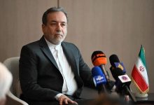 عراقچی: اینکه ما مرتب کشور‌های منطقه را در جریان مذاکرات [با امریکا] قرار بدهیم به نظرم اقدام مثبتی هست، اثرات خوبی داشته / کشور‌های منطقه هم همراهی خوبی با این مذاکرات از خود نشان داده‌اند، فردا در همین رابطه من صبح به عربستان خواهم رفت