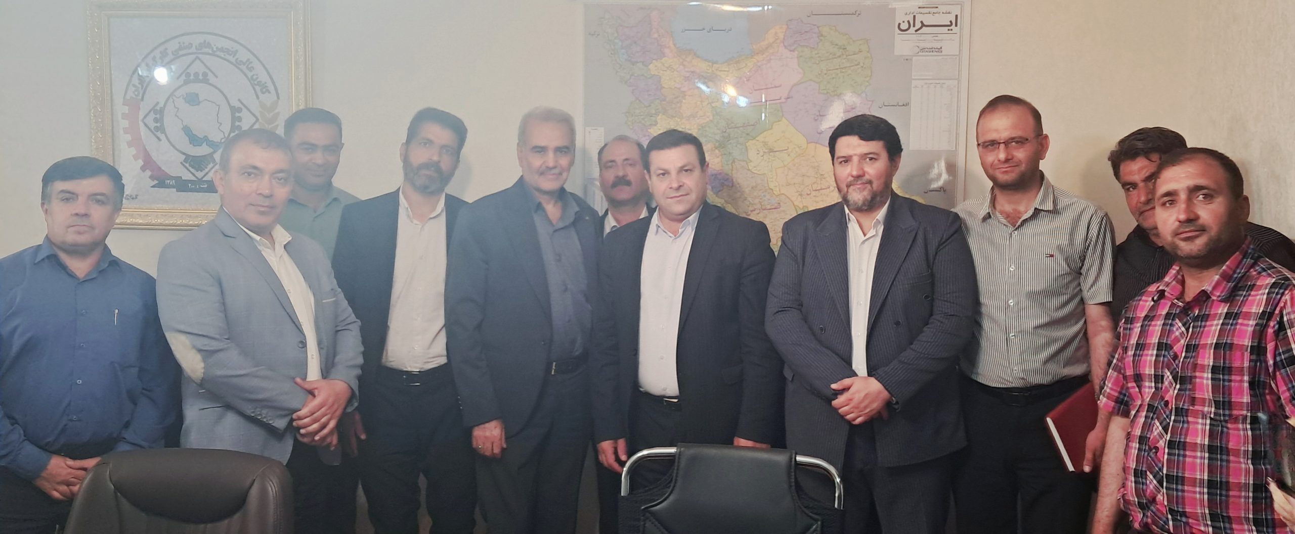 تقدیر هیات فرهنگی ومذهبی شهدای کارگر دزفول از ۴ فعال ‌کارگری