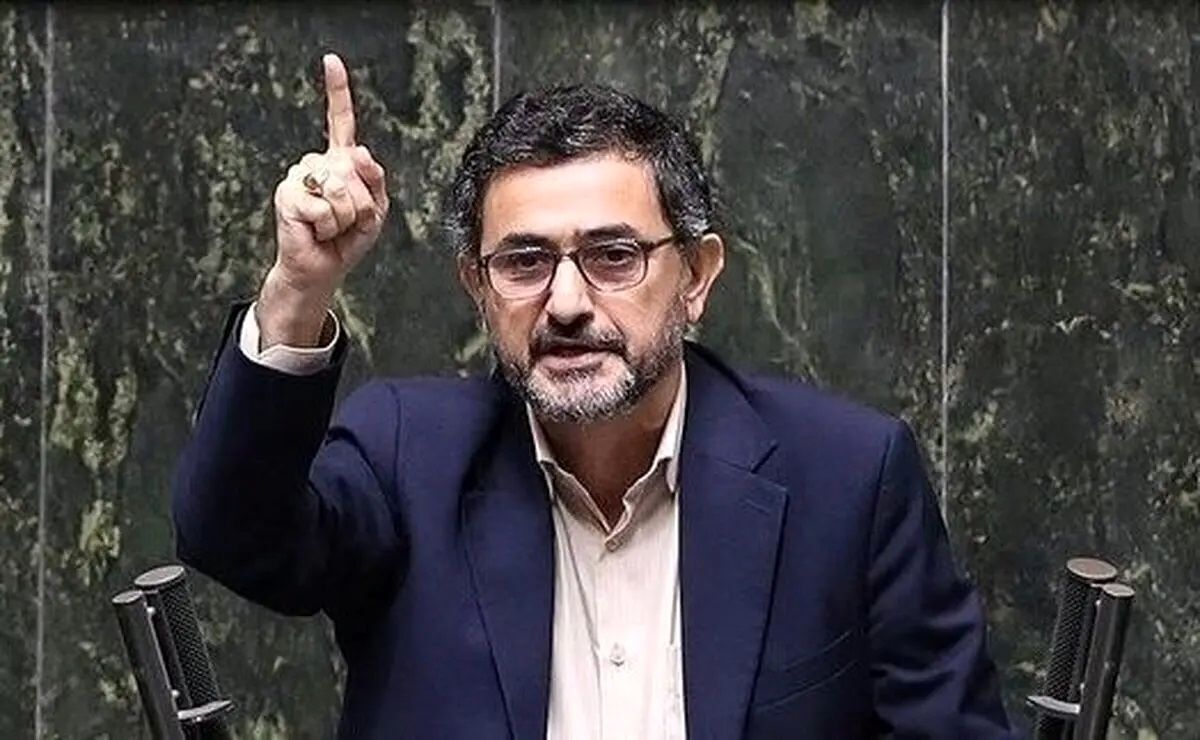 مجتبی زارعی، عضو کمیسیون امنیت ملی: پس از بازداشت فرزندان معاون اول قوه قضائیه حالا دو فرزند صدیقی هم دستگیر شدند / از آقای اژهای بخاطر شکوفاکردن دستگاه قضایی برای مبارزه بافساد سپاسگزارم؛ مبارزه با فساد صحنه تئاتر افشاگری نیست
