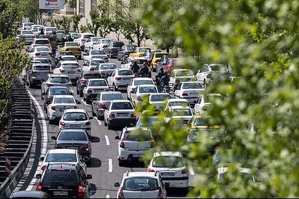 ترافیک سنگین در برخی ورودیهای تهران