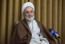امام جمعه رشت: گیلان بعنوان دروازه ورود اروپای شرقی در معرض تهاجم فرهنگی قرار داشت/ جوانان گیلانی اجازه ندهند فرهنگ بیگانه ریشه در جامعه اسلامی بدواند