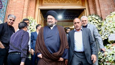 تصاویری از ناطق نوری و بهزاد نبوی در مراسم ختم برادر هاشمی رفسنجانی/ سردار حقانیان همنشین سید حسن خمینی شد/ وزیر دولت روحانی هم آمد
