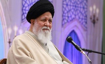 علم الهدی: مساله حجاب در جامعه مورد توجه جدی قرار بگیرد/ آفت بزرگ جریان خانواده توسعه بی بند و باری است