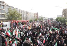 حضور وزیر اقتصاد و معاون رئیس‌جمهور در امور زنان و خانواده در مراسم تشییع شهدای اقتدار