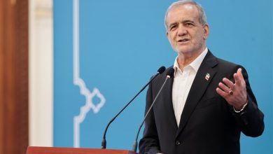 پزشکیان: من حق ندارم تصمیمی بگیرم که به مردم صدمه وارد شود / آیا شایسته جایگاهی که امروز در آن قرار داریم، هستیم؟ قدم نخست تغییر این است که نپذیریم جایگاه ما همین جایی است که در آن قرار داریم