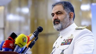 فرمانده نیروی دریایی ارتش: ابتکارات ما برای دشمنان بسیار نگران کننده است / با بهره گیری از هوش مصنوعی و پدافند غیرعامل ضمن ایجاد بازدارندگی، دشمنان را در تصمیم‌گیری دچار ابهام خواهیم کرد