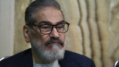پیام شمخانی خطاب به رهبر انقلاب: روز روشن پیروزی نزدیک است / تقدیر آن است که بمانم، پس می‌مانم