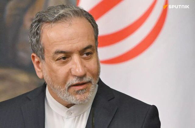 عراقچی: توقف عملیات مشروط به پایان تهاجم است