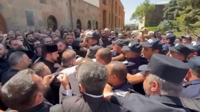 درگیری بین پلیس ارمنستان با کشیش‌ها